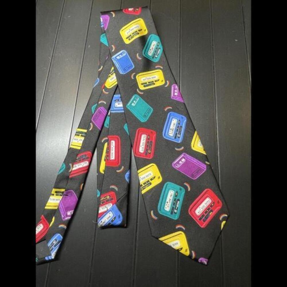 WM Chelsea Tie Colorful Cassette Tapes
